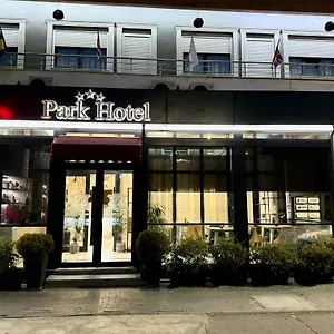 Park 3*, Tirana Albanië